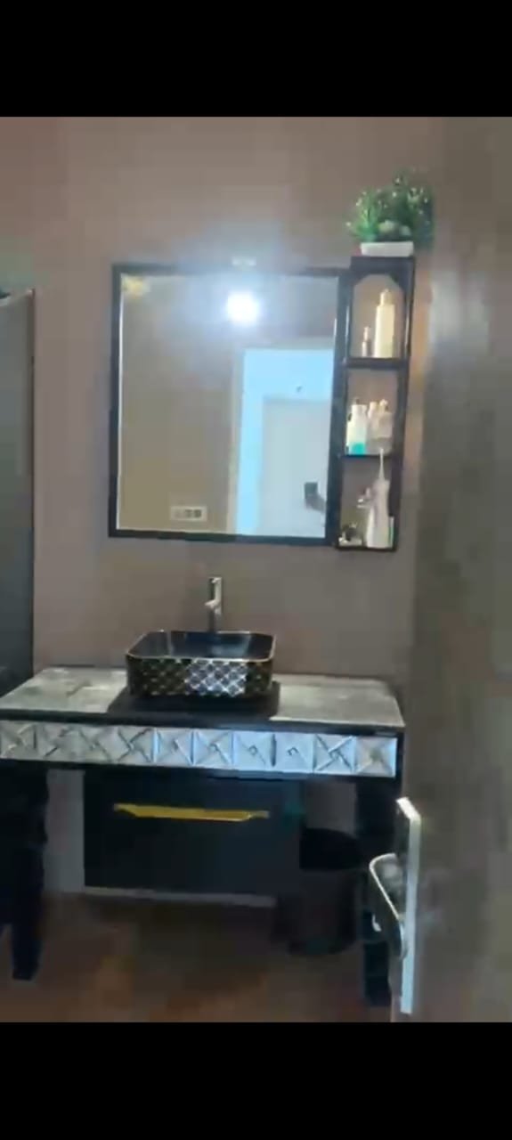 WhatsApp Image 2025-11-08 at 12.06.38_40816178