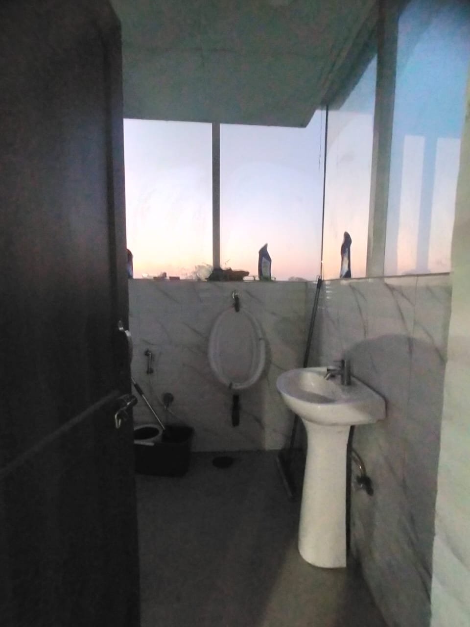 WhatsApp Image 2025-12-09 at 5.57.58 PM (1)