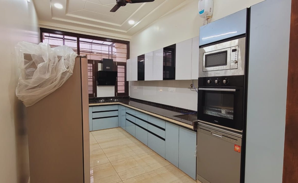 Luxury 4 BHK Independent Villa For Rent