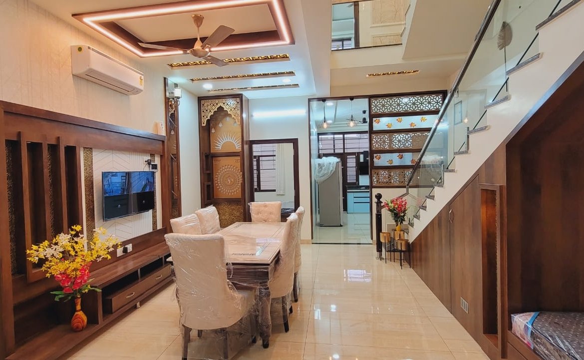 Luxury 4 BHK Independent Villa For Rent