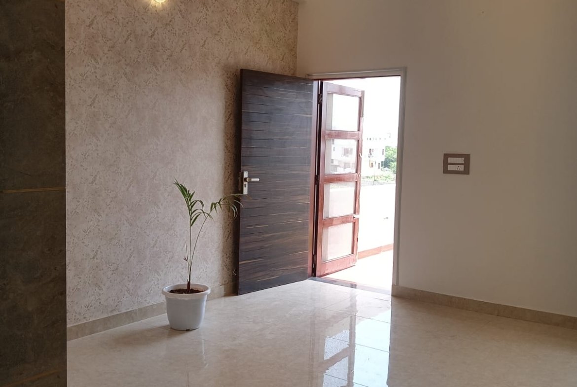 Premium 4 bhk Villa for Sale