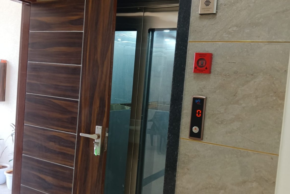 Premium 4 bhk Villa for Sale