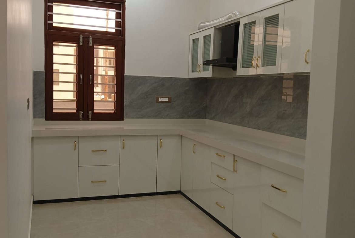 Luxury 3 BHK Villa for sale