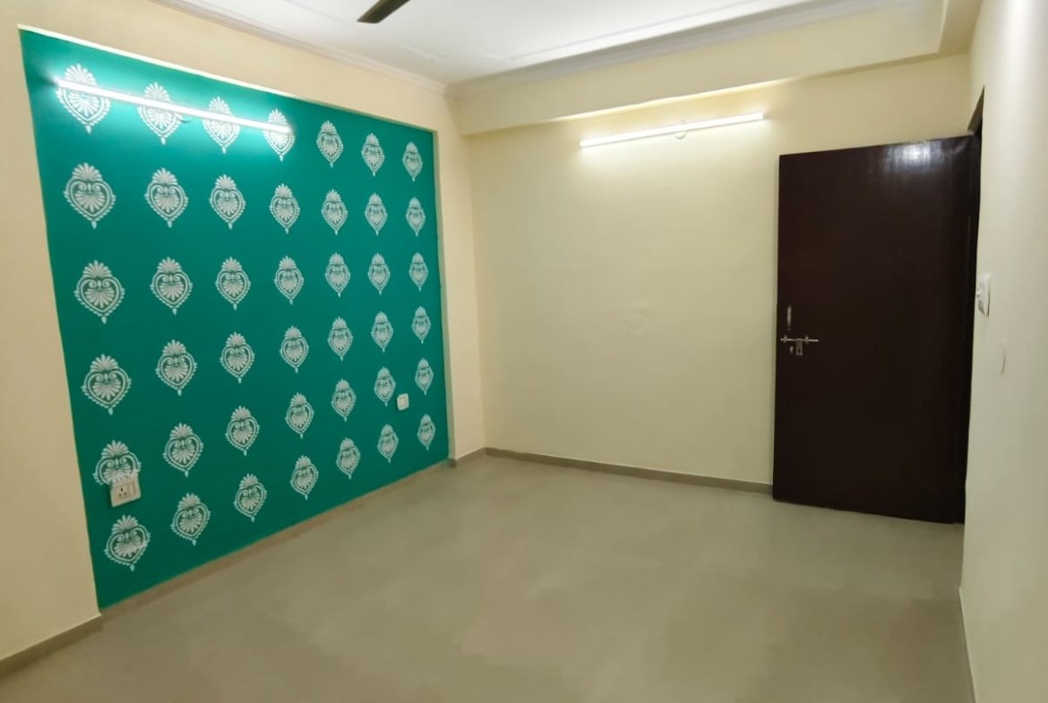Premium 2 BHK Flat for Rent