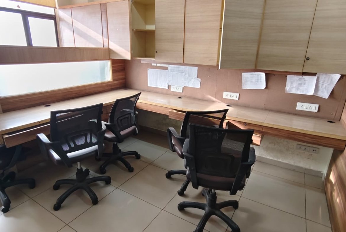 Luxury Furnished Office for Rent
