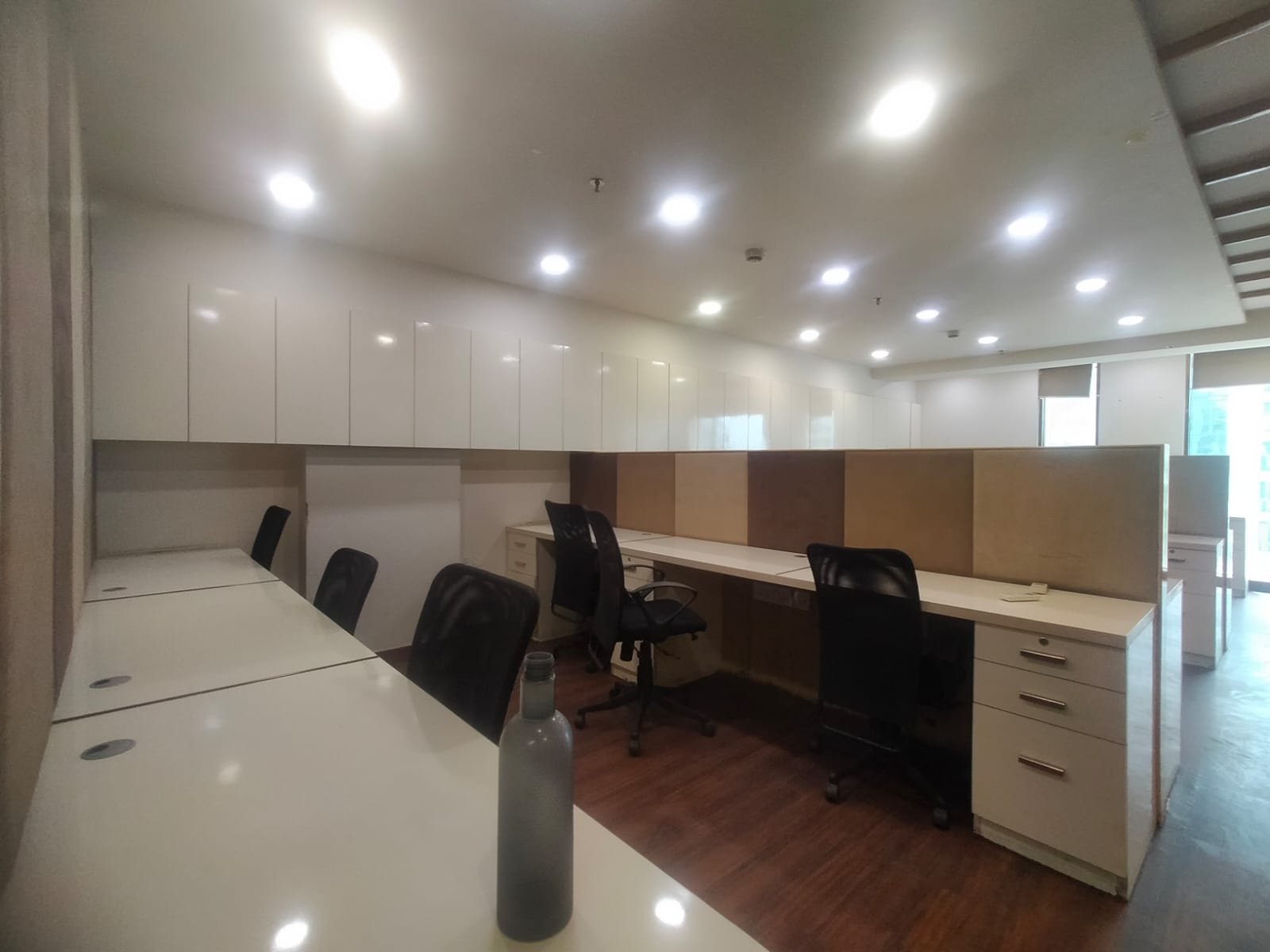WhatsApp Image 2026-06-11 at 11.02.09 AM (2) Furnished Office Available for Rent