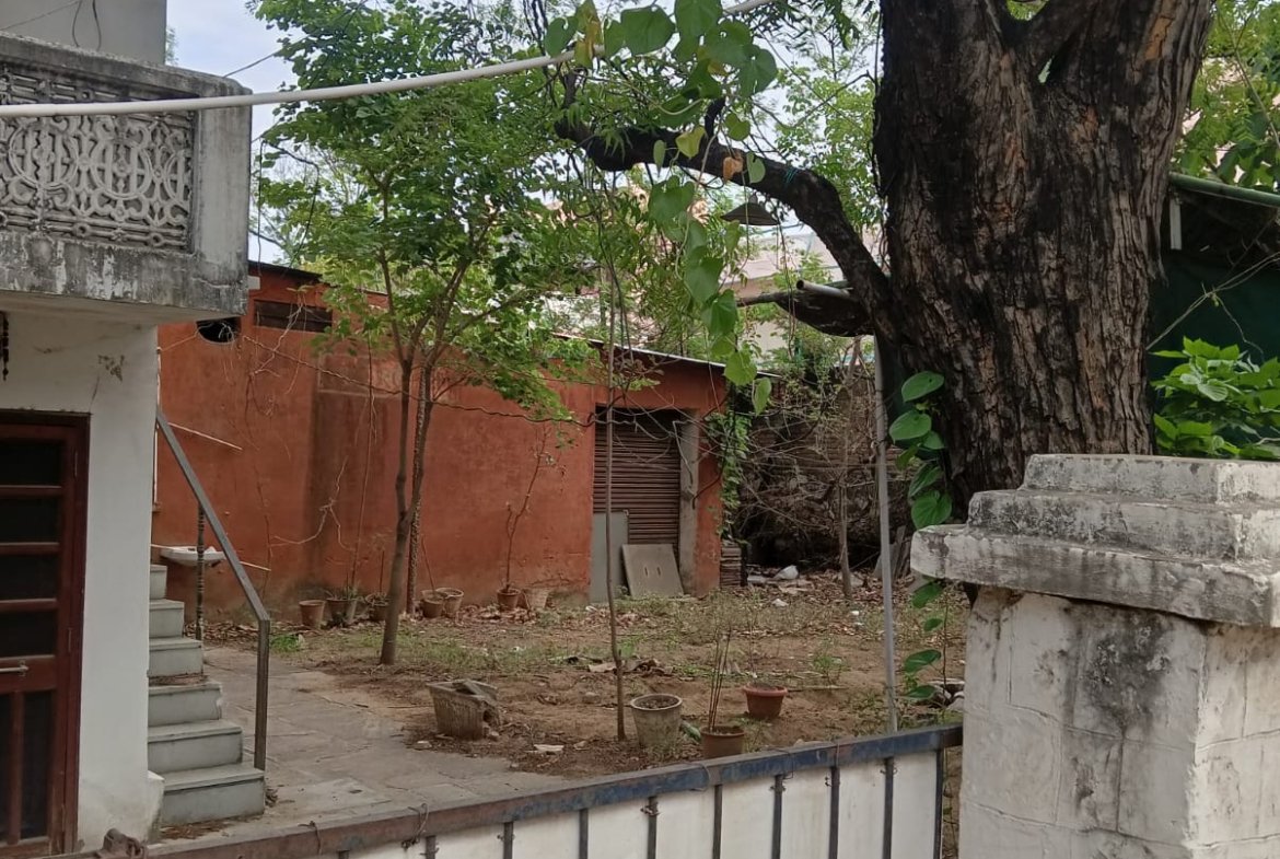 Premium Plot Available for Sale