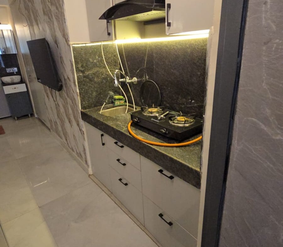 Modern Studio Apartment for Rent