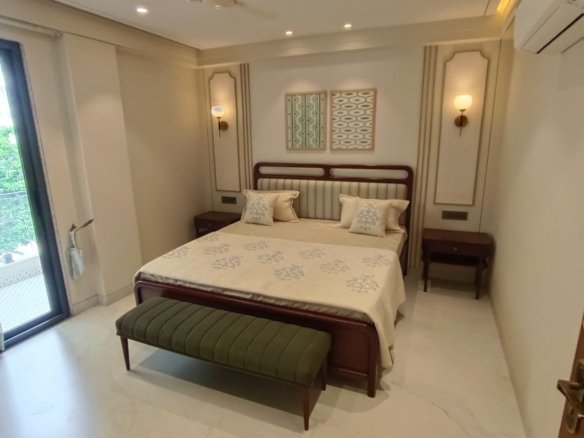 Luxury 3BHK Furnished Flat for Sale