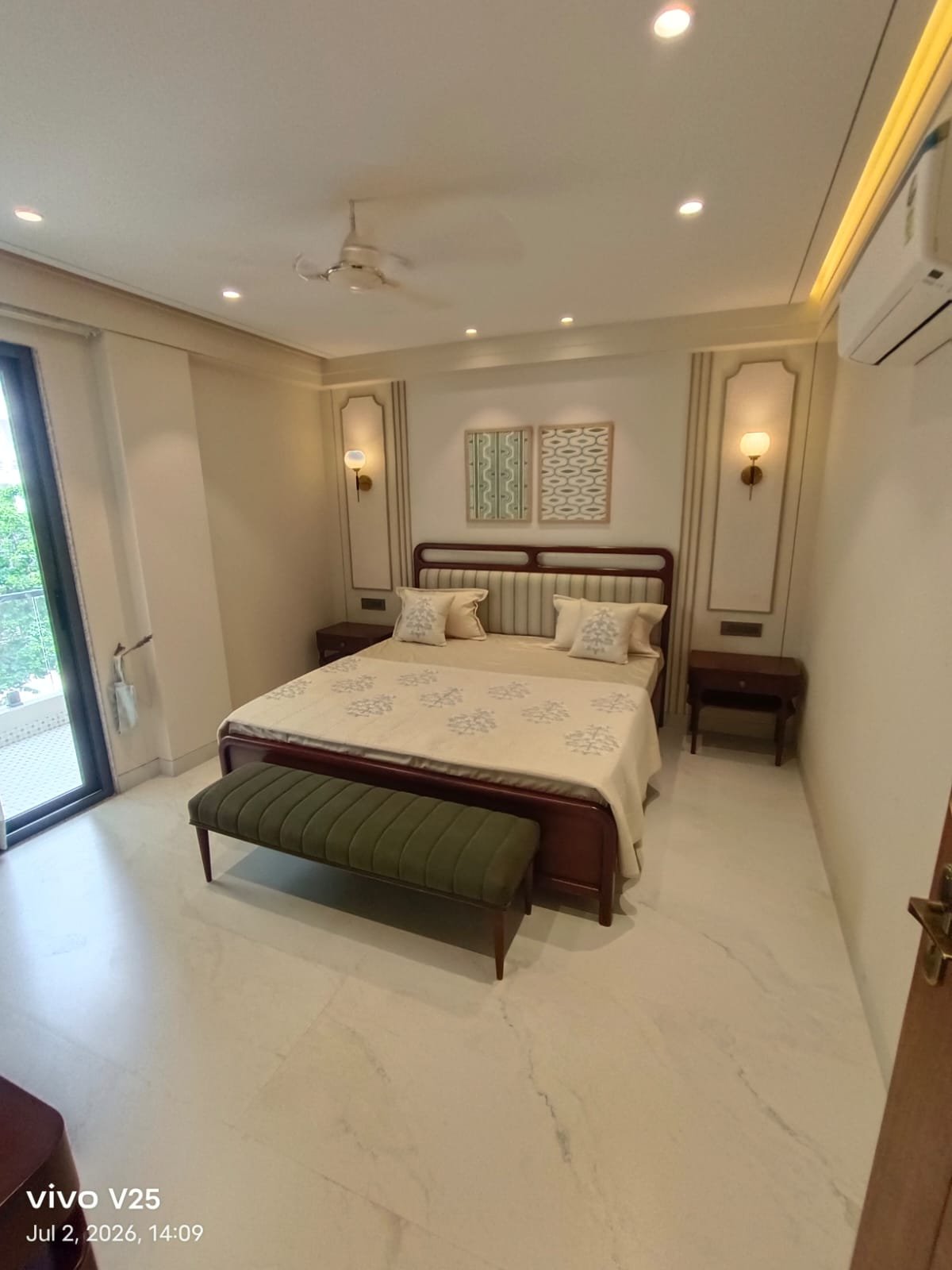 Luxury 3BHK Furnished Flat for Sale