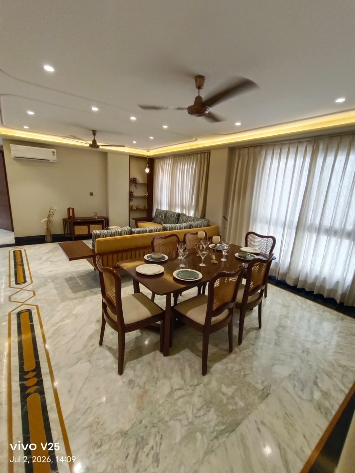 Luxury 3BHK Furnished Flat for Sale