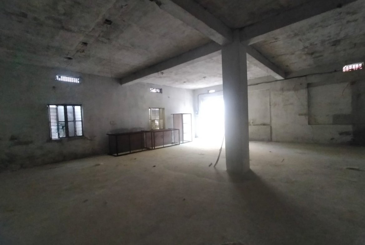 Prime Location Warehouse for Rent