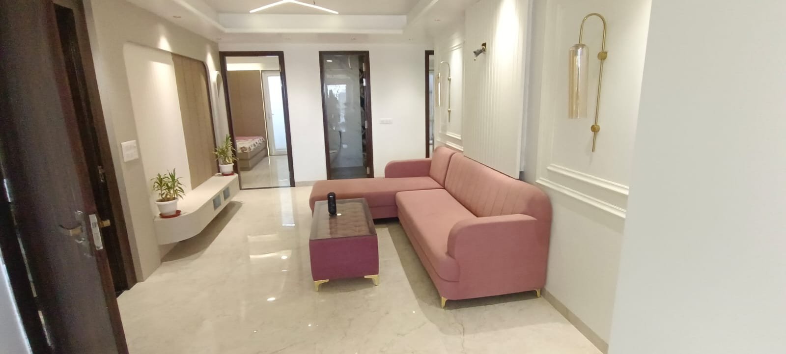 Luxury 4BHK Furnished Flat for Sale