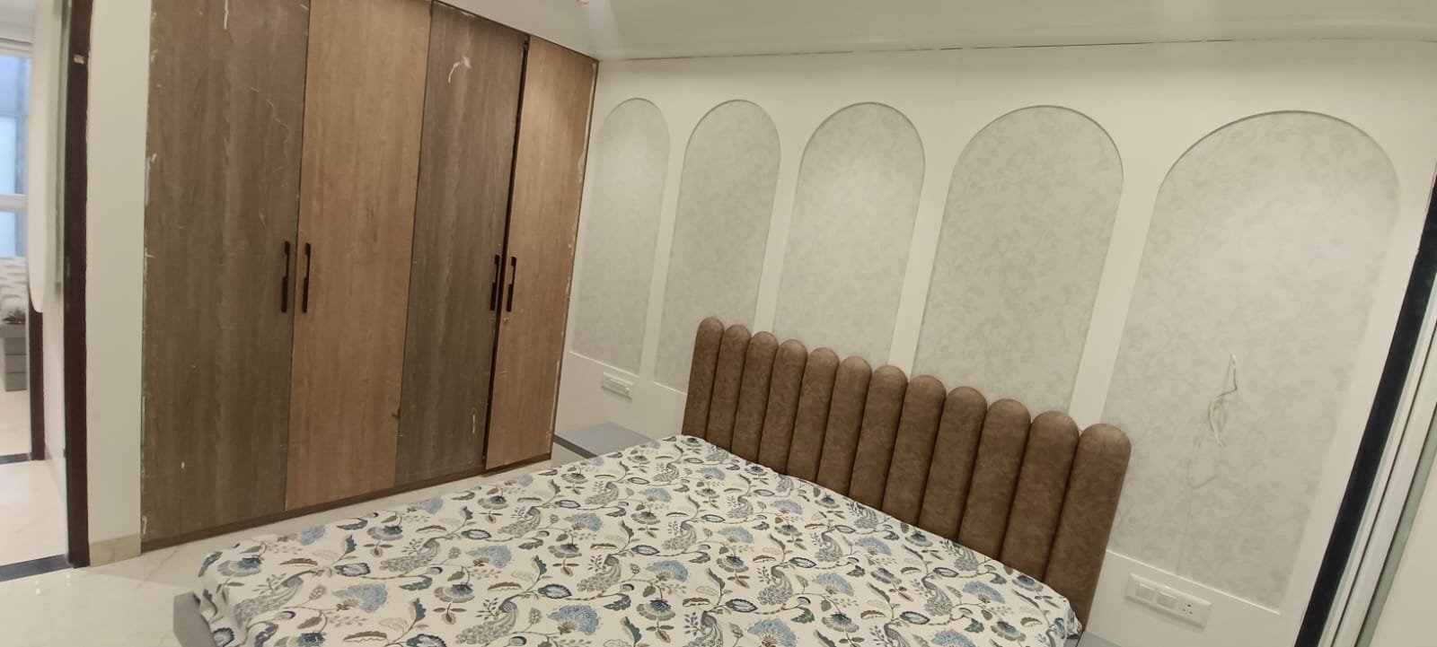 Luxury 4BHK Furnished Flat for Sale