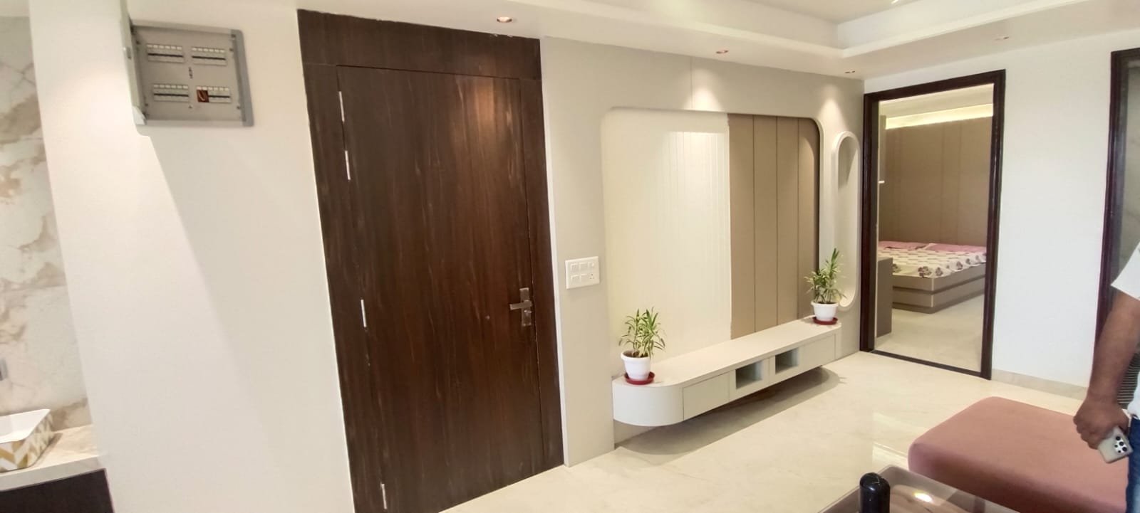 Luxury 4BHK Furnished Flat for Sale