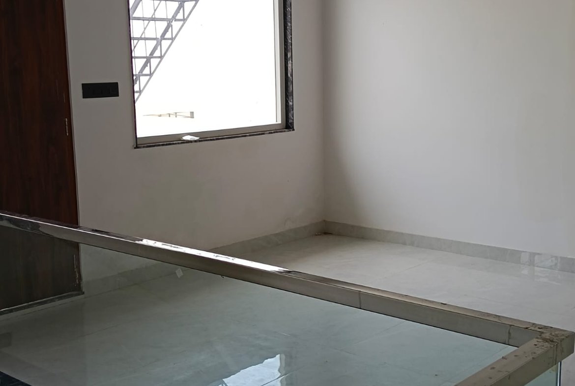 Luxury 4 BHK Furnished Villa for Sale