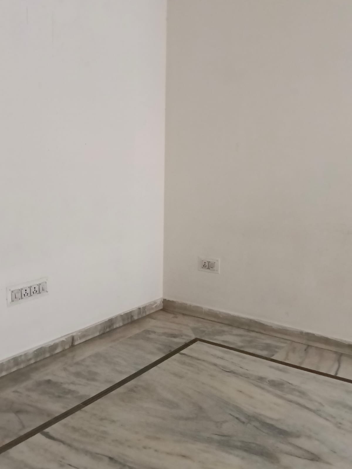 WhatsApp Image 2026-07-06 at 12.01.52 PM (2) Premium 2 BHK Flat for Rent in mansarovar