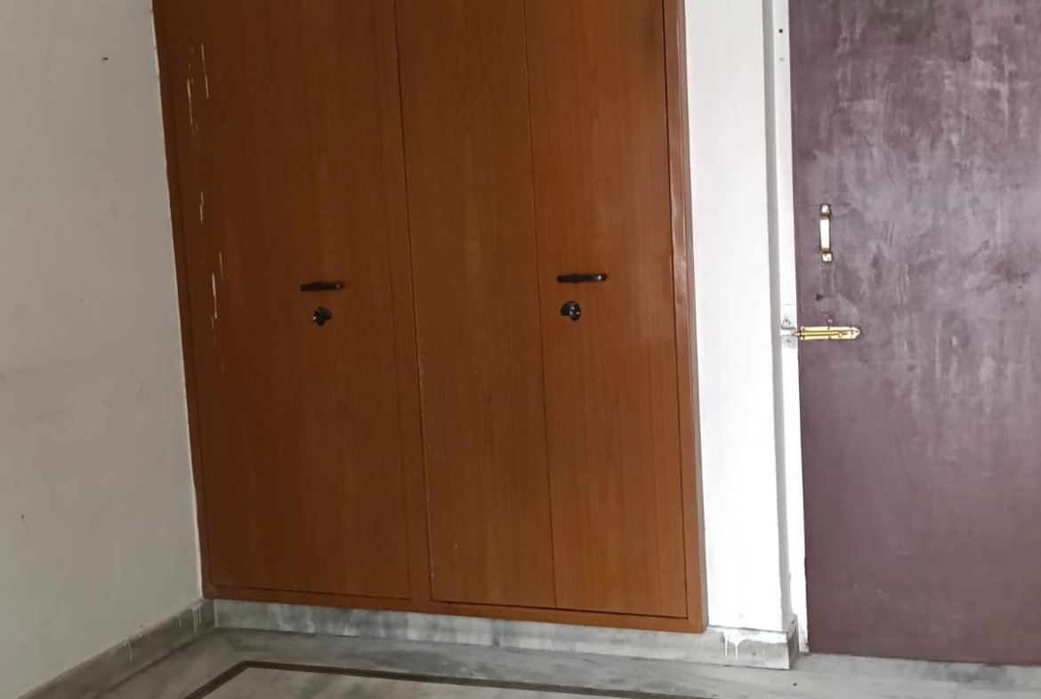 Premium 2 BHK Flat for Rent in mansarovar