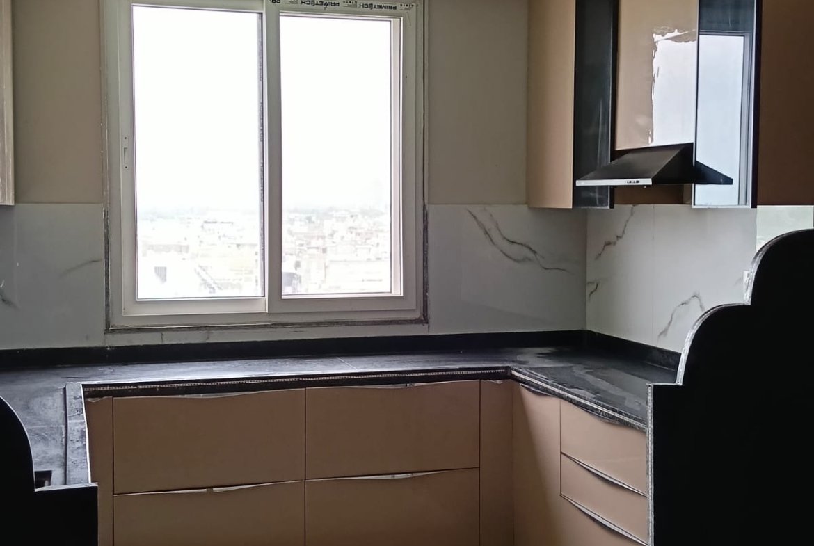 Modern and Spacious 3 BHK Furnished Flat for Sale