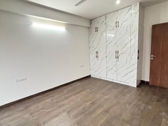 Premium 3 BHK Flat for Rent