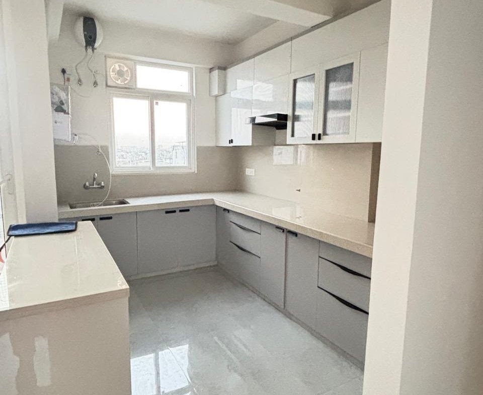Premium 3 BHK Flat for Rent