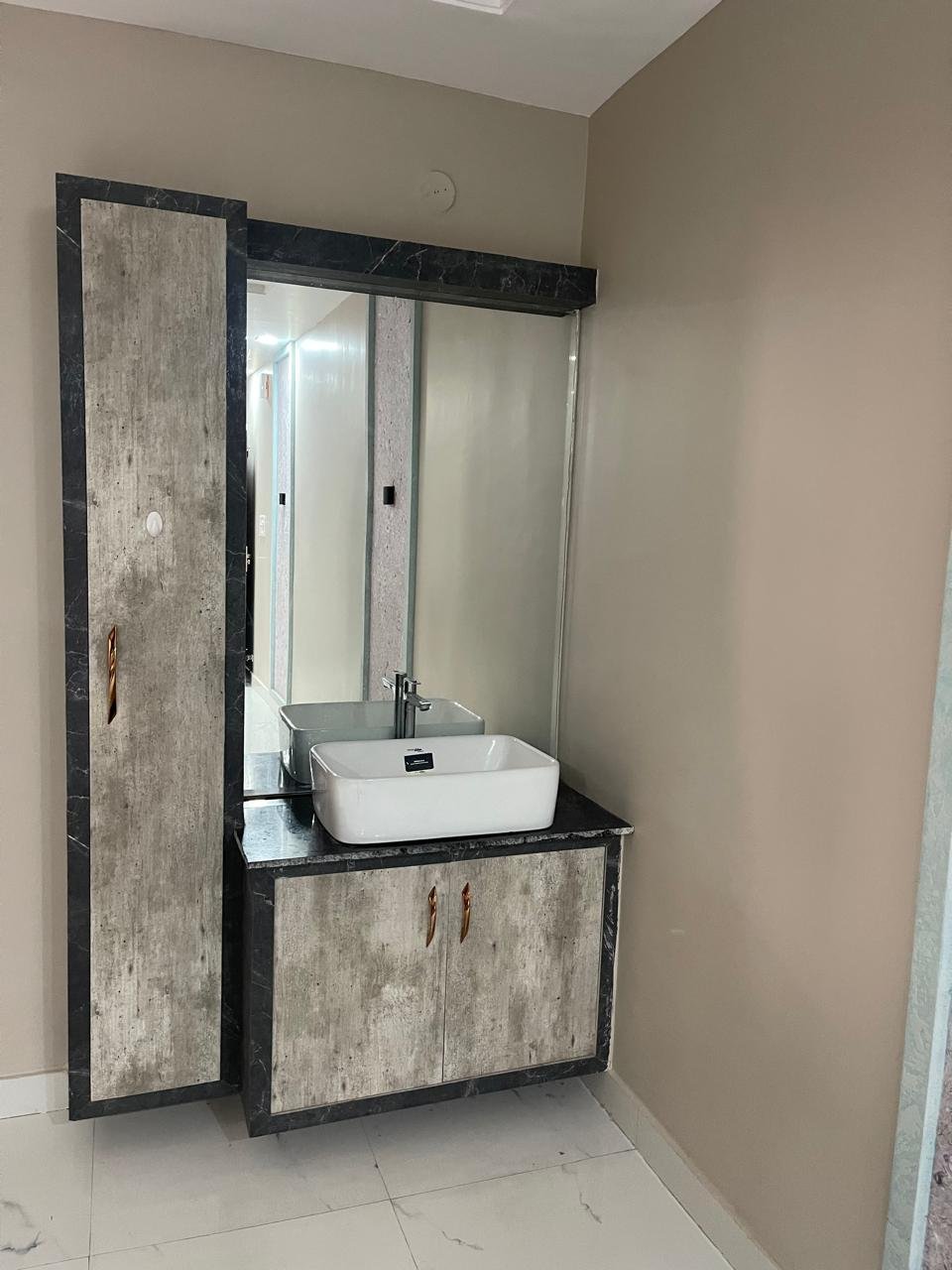 Luxury 3BHK Flat for Sale