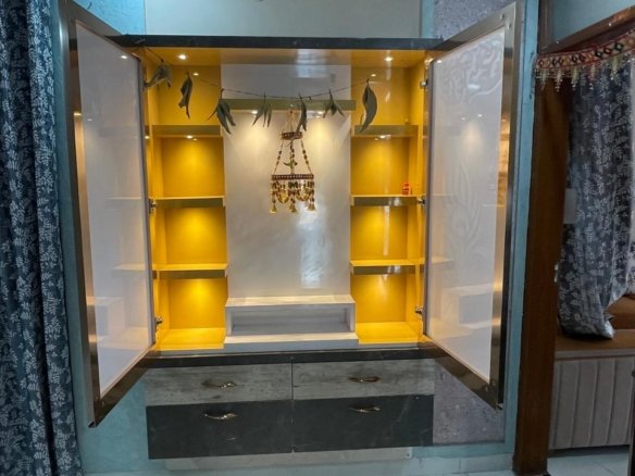 Luxury 3BHK Flat for Sale