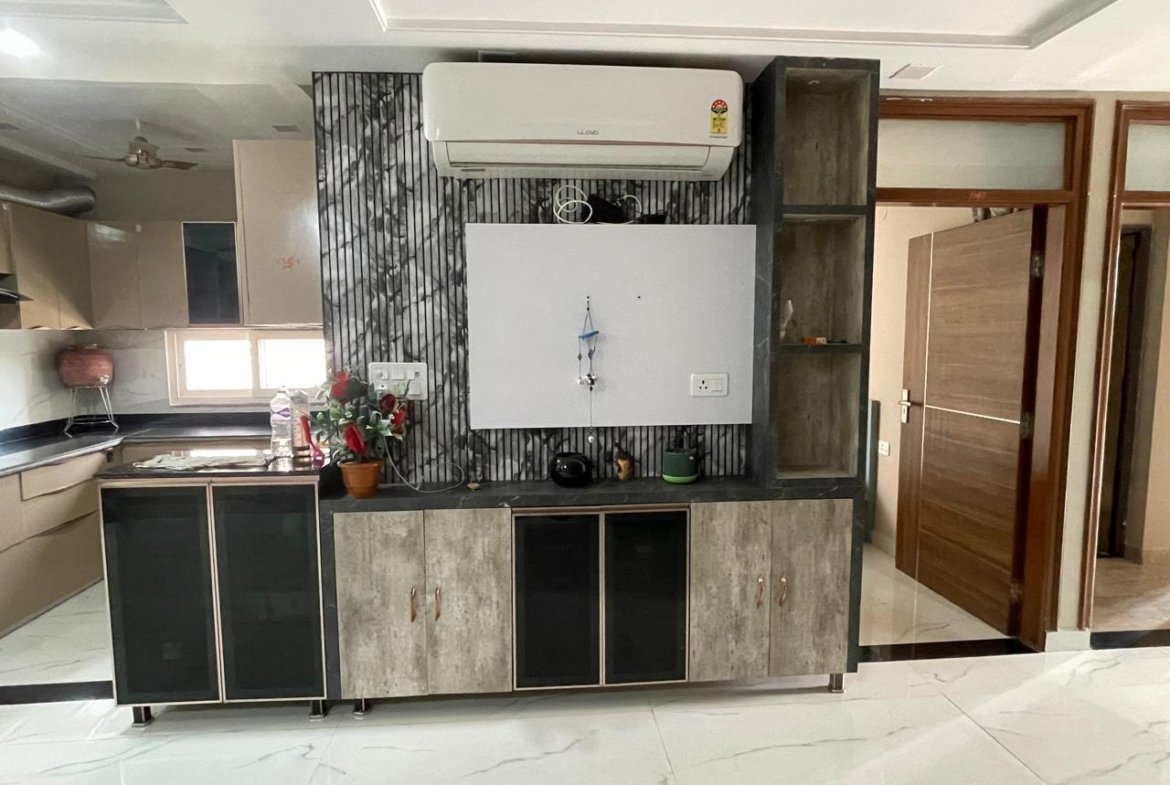 Luxury 3BHK Flat for Sale