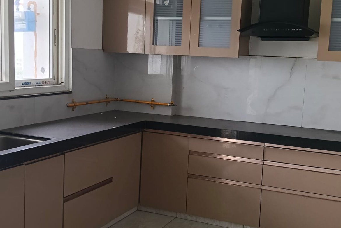 Premium 3 BHK Flat for Rent