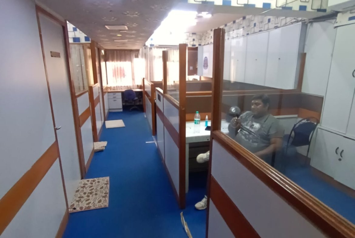Modern Furnished Office Available for Rent