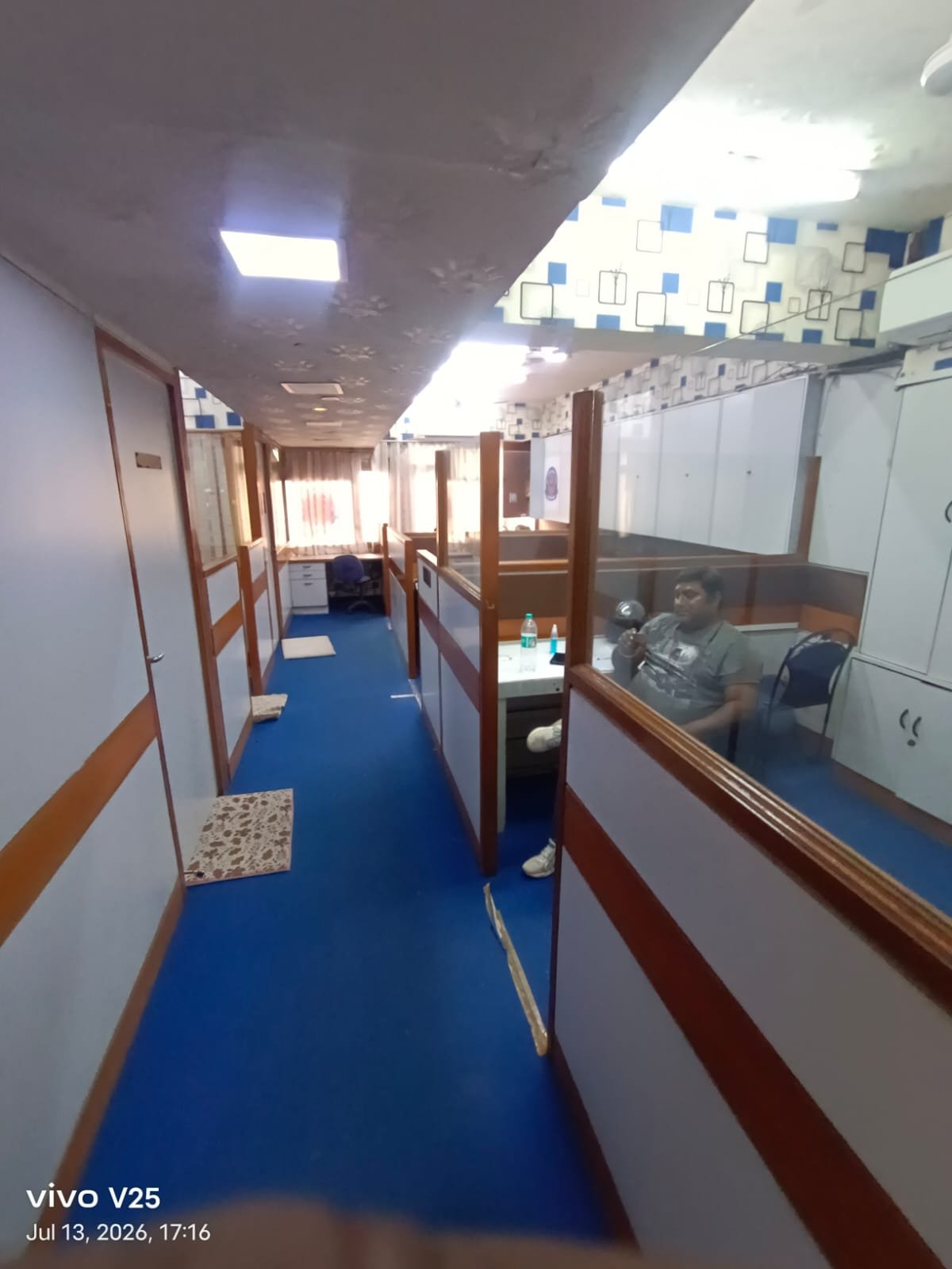 Modern Furnished Office Available for Rent