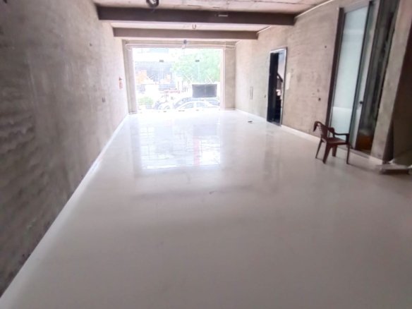 Showroom Space Available for Rent