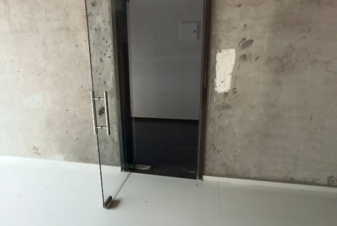 Showroom Space Available for Rent