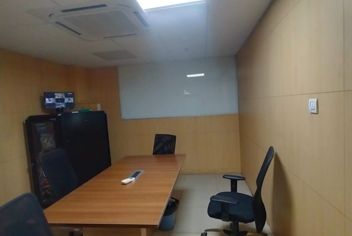 Luxury Furnished Office for Rent