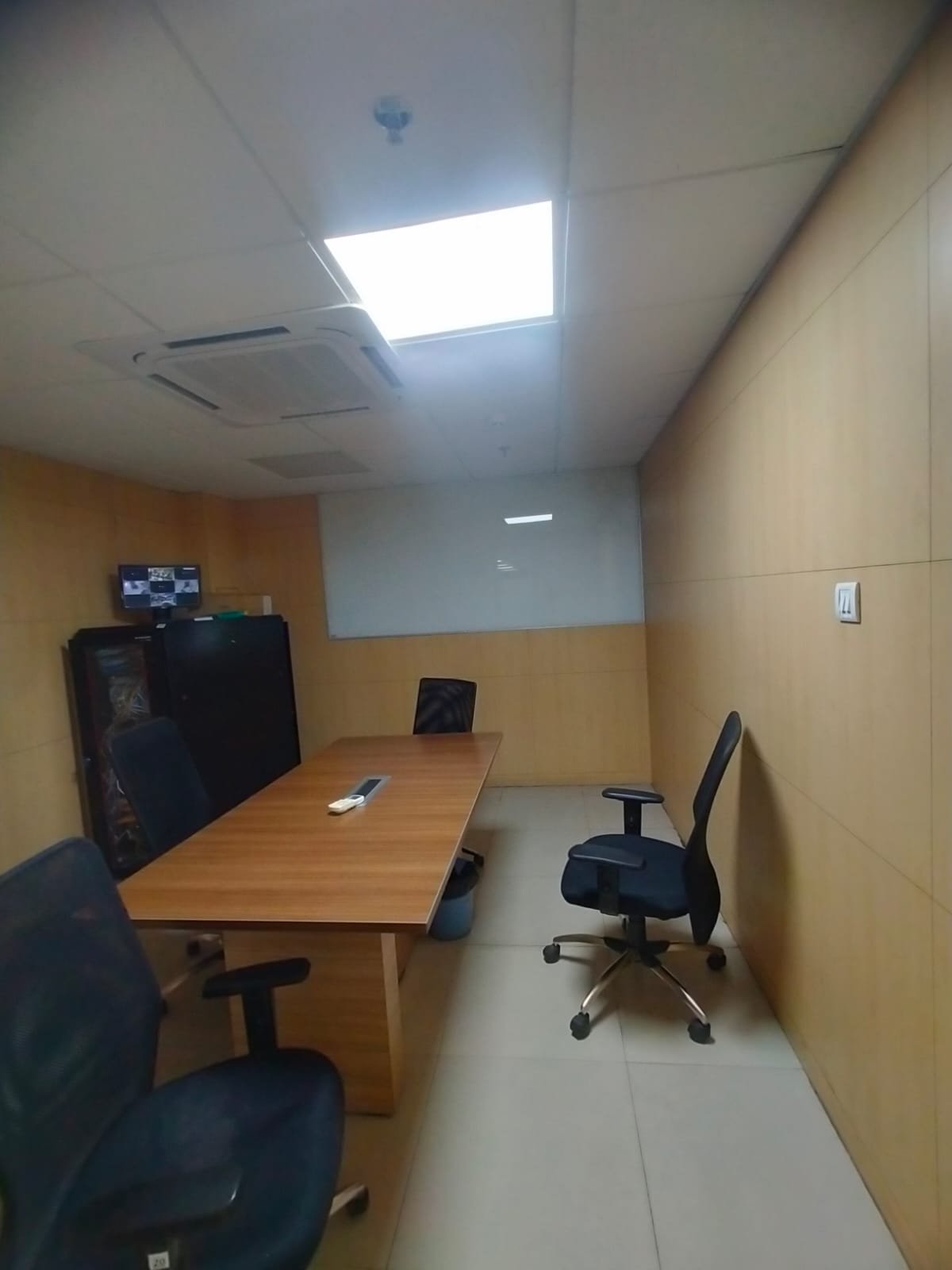 Luxury Furnished Office for Rent