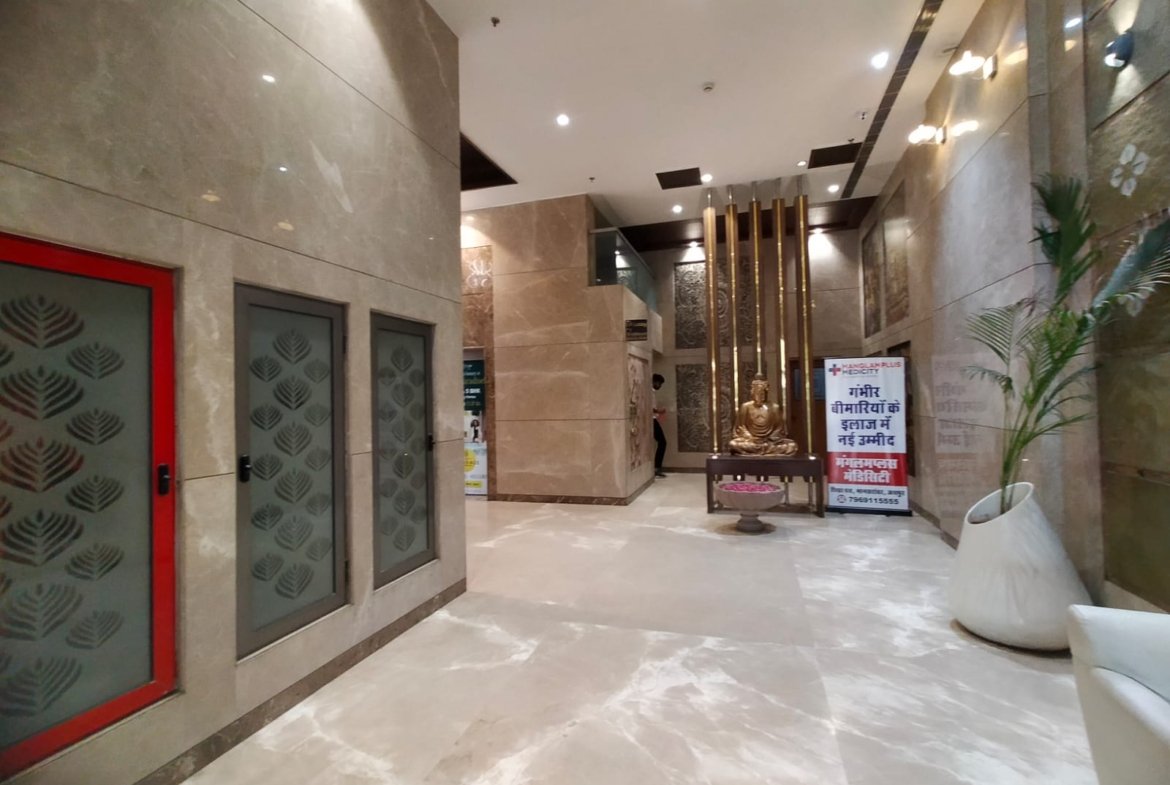 Luxury Furnished Office for Rent