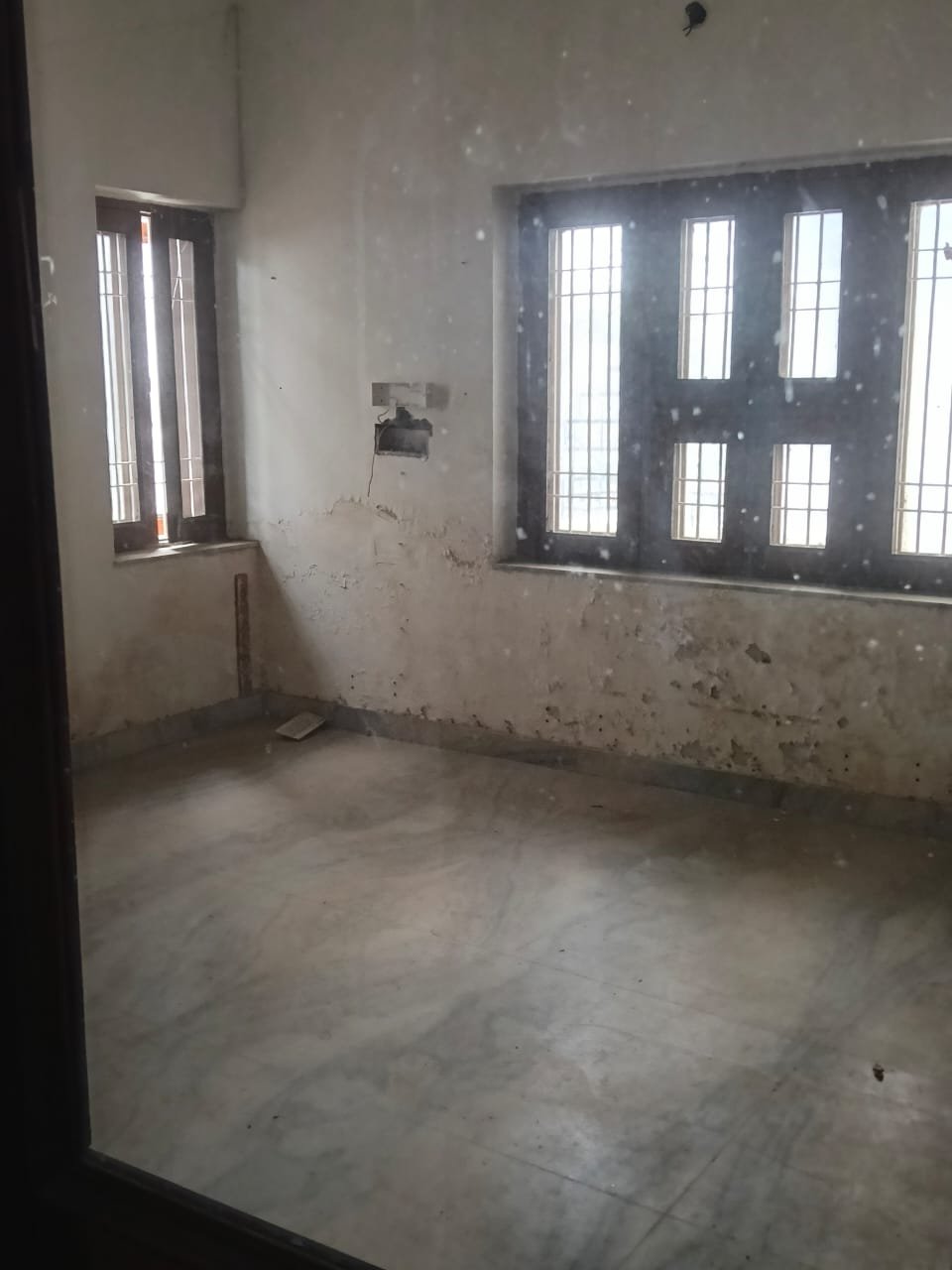 Ready-to-Move Office Space for Rent