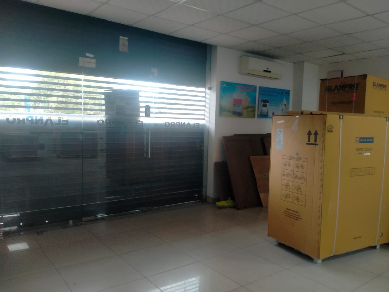 Showroom Space for Rent