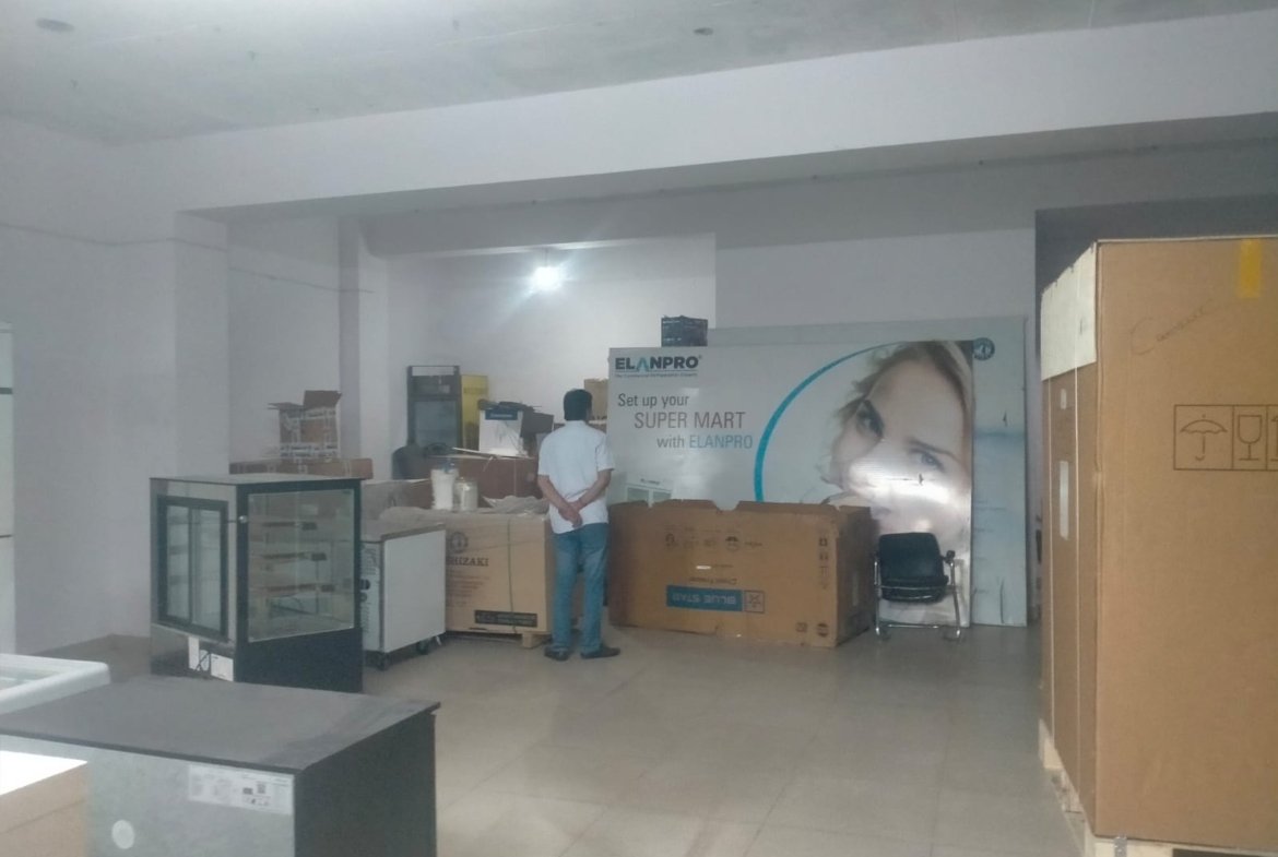 Showroom Space for Rent