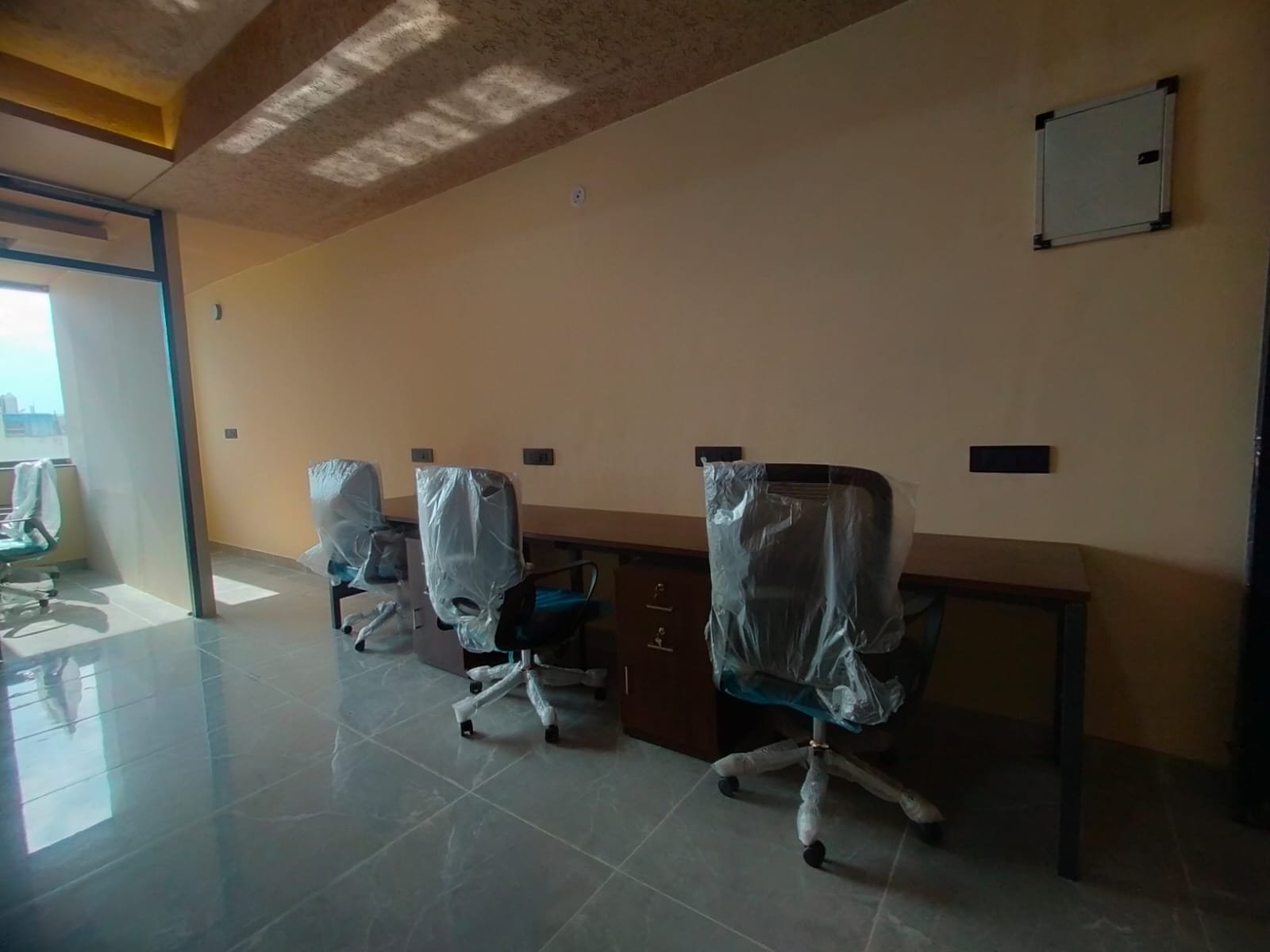 Modern Furnished Office for Rent