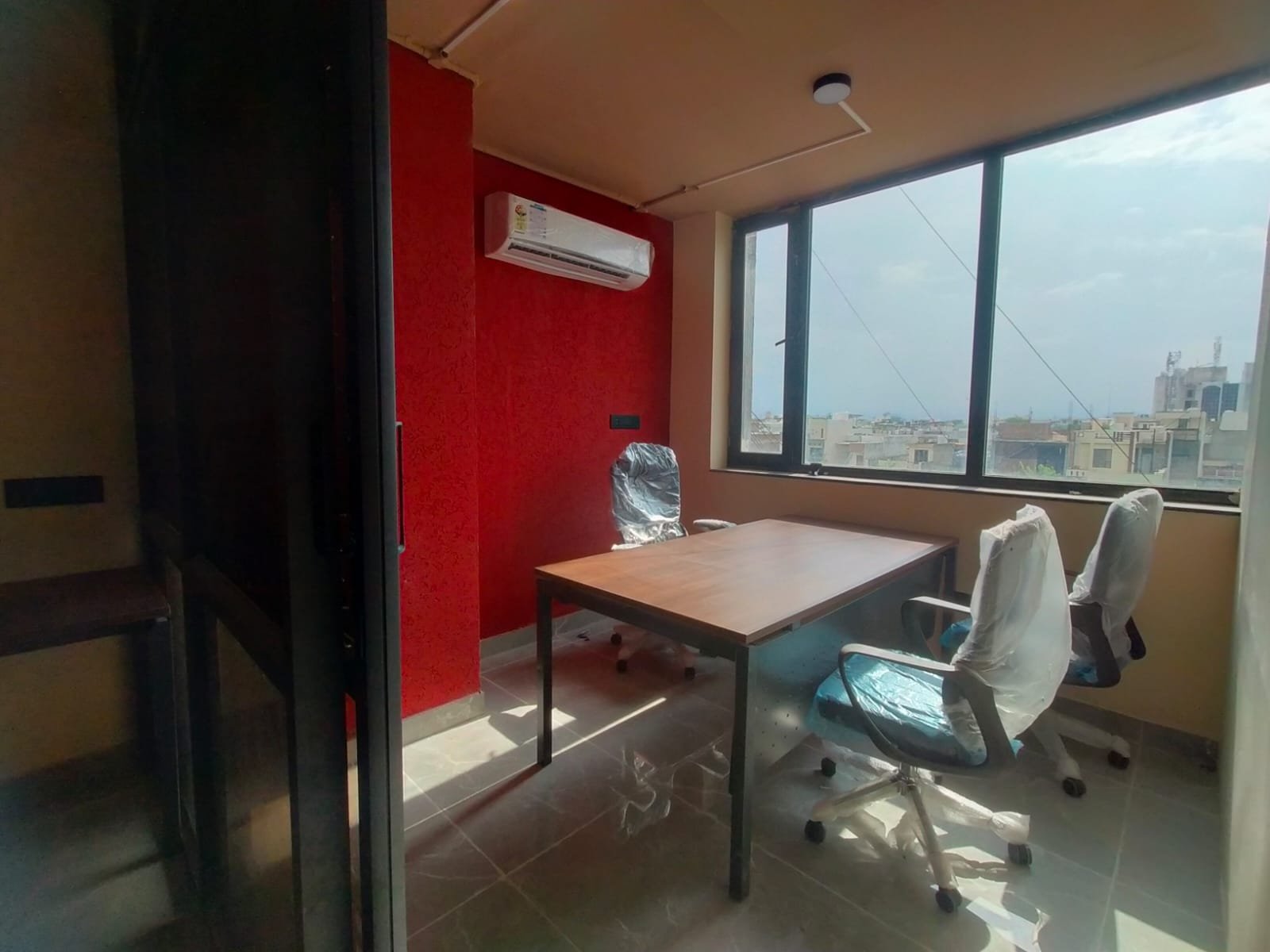 Modern Furnished Office for Rent