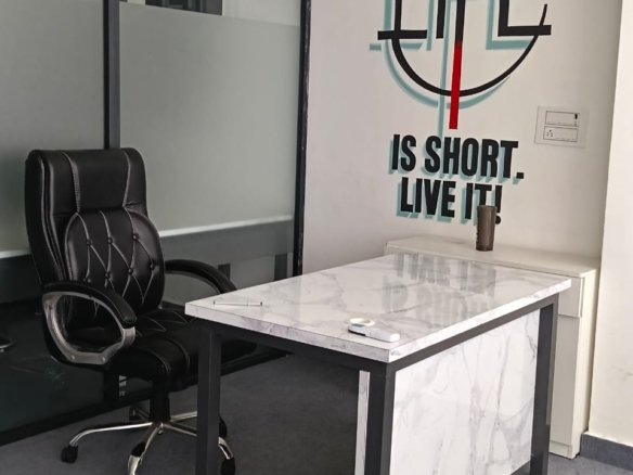 Luxury Furnished Office for Rent
