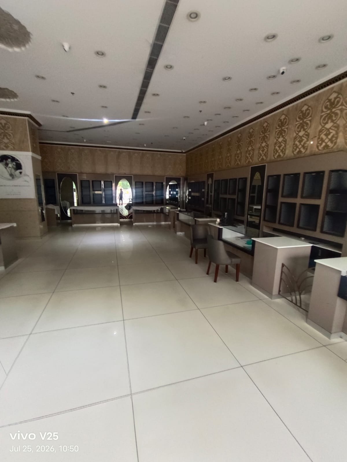 Showroom Space for Rent