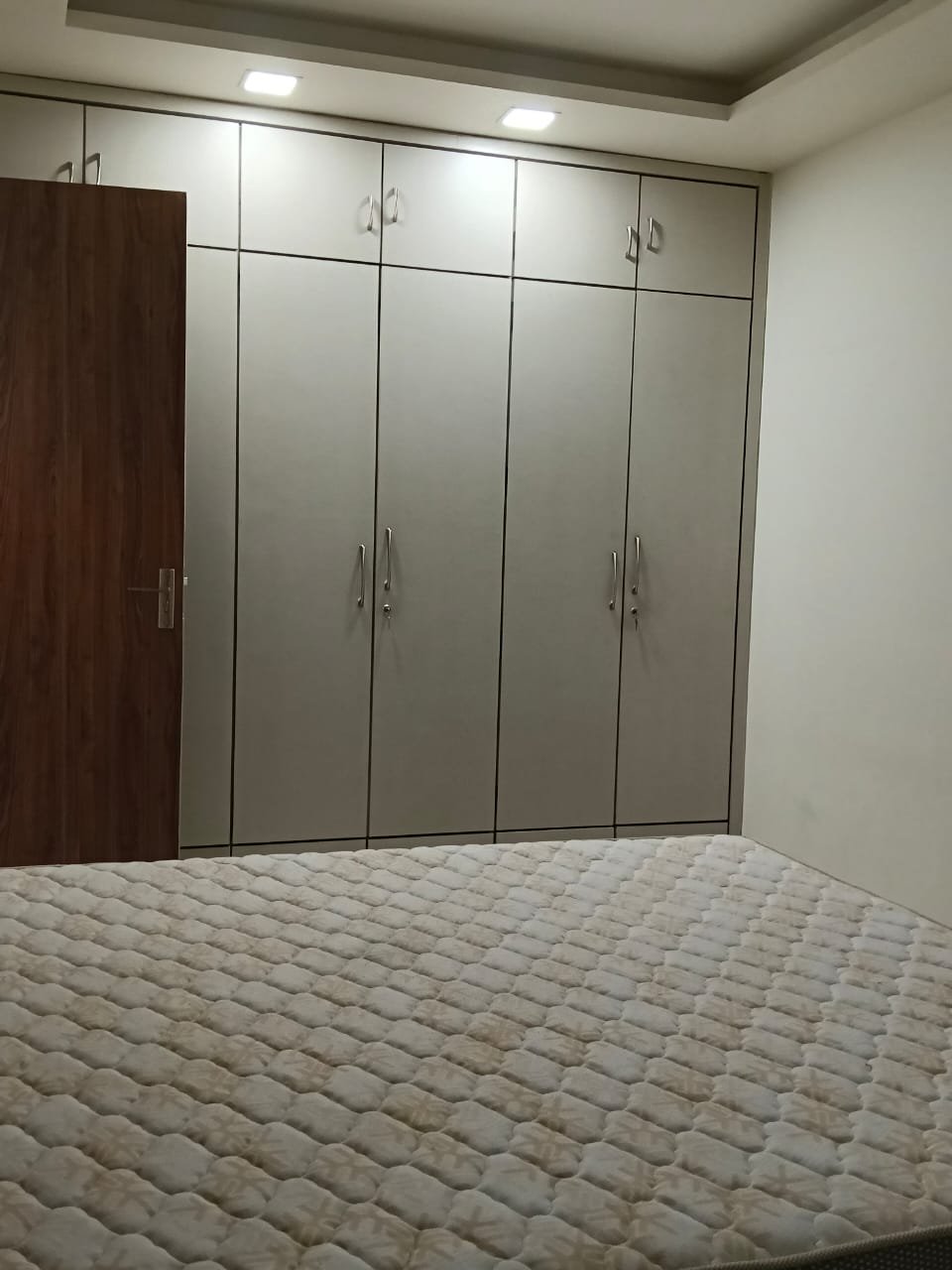 Elegant Duplex Villa for Rent