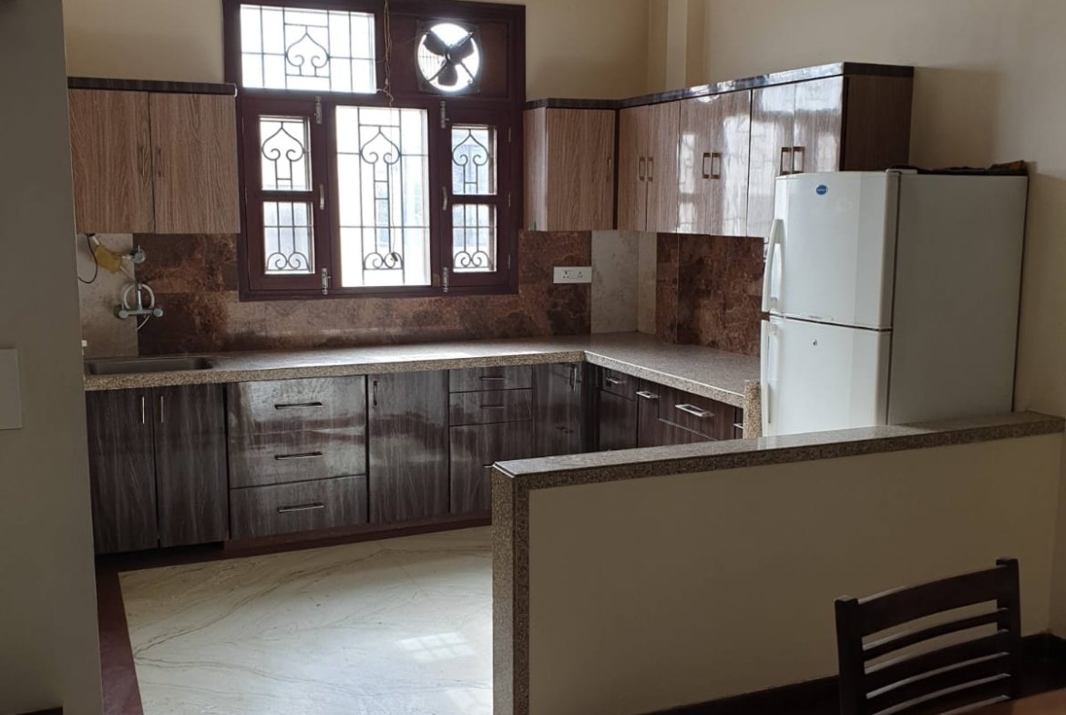 Luxury 3BHK Furnished Flat for Rent