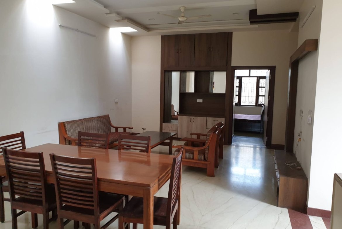 Luxury 3BHK Furnished Flat for Rent