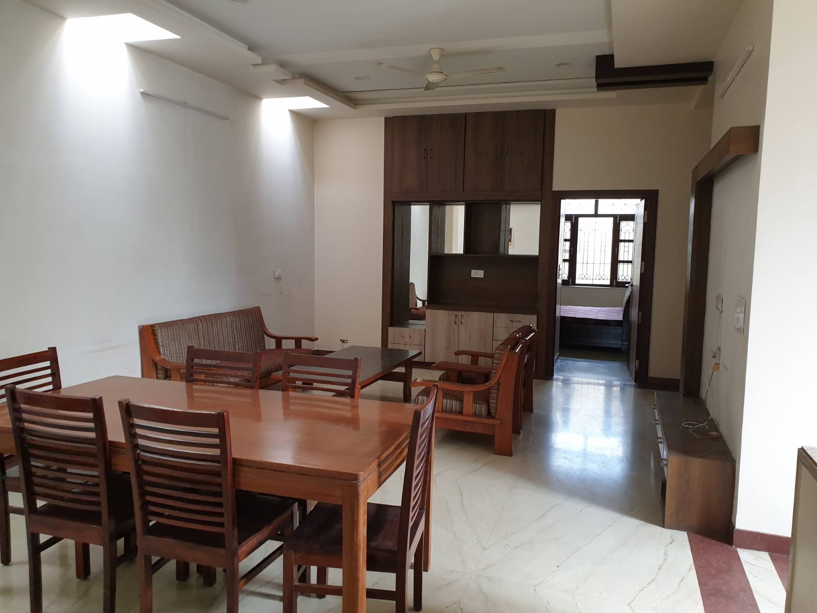 Luxury 3BHK Furnished Flat for Rent