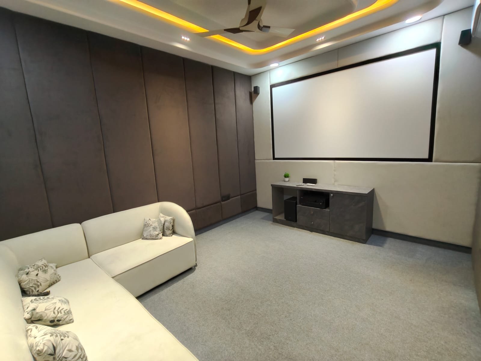 5 bhk Fully Furnished Luxury Villa For Sale