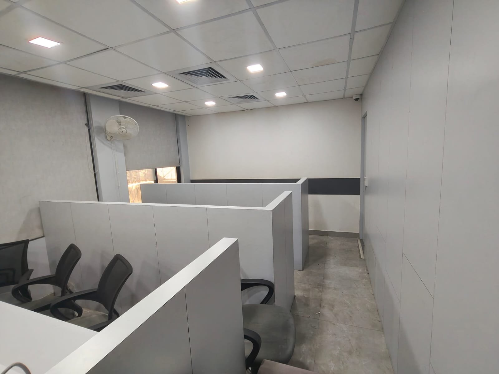 WhatsApp Image 2026-10-14 at 12.36.28 PM Luxury Furnished Office For Rent
