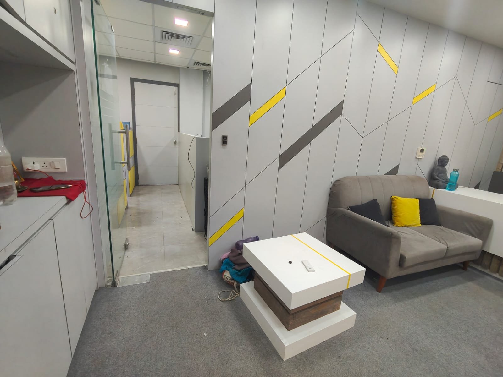 WhatsApp Image 2026-10-14 at 12.36.29 PM Luxury Furnished Office For Rent